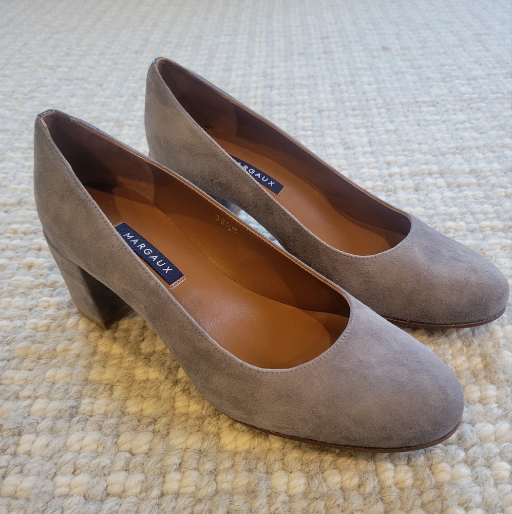 NBW Margaux The Heel in size 8.5 grey suede